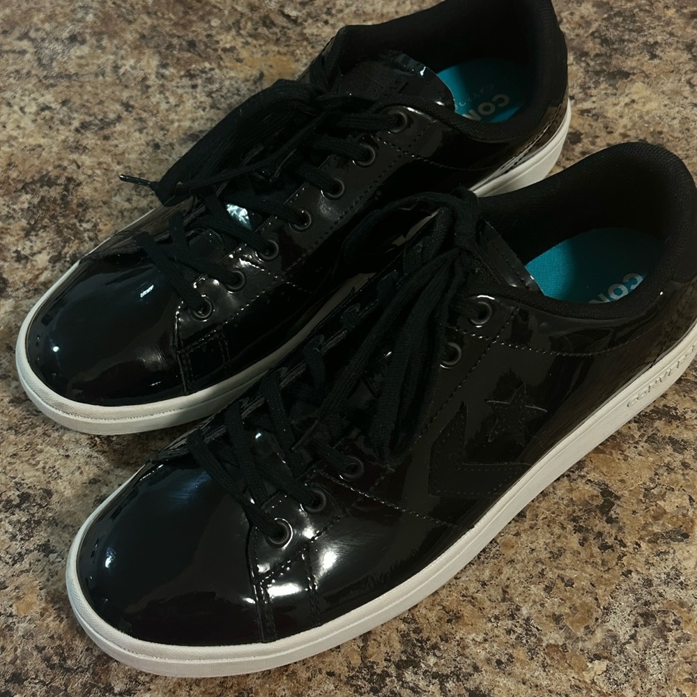 “ CONVERSE ” POINT STAR PATENT LEATHER